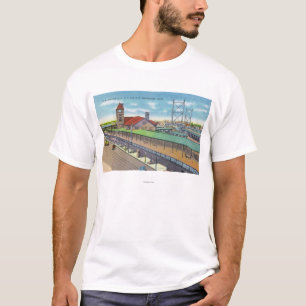 Außenansicht des Bahnhofs T-Shirt