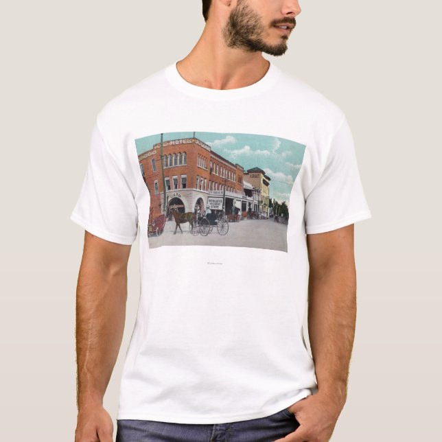 Außenansicht des Hotels JulianWoodland, CA T-Shirt (Vorderseite)