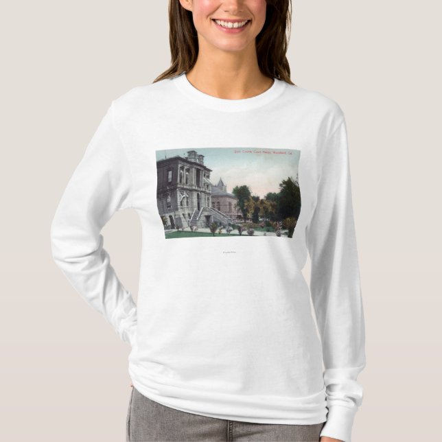 Außenansicht des Polo-Landkreis-Gerichtsgebäudes T-Shirt (Vorderseite)