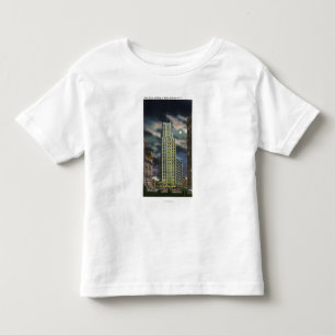 Außenansicht des Staats-Turm-Gebäude nachts Kleinkind T-shirt