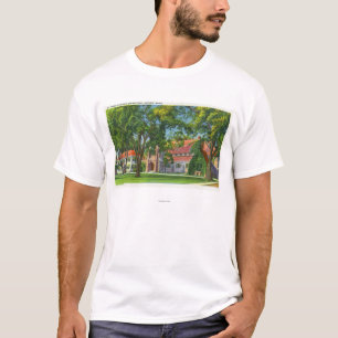 Außenansicht St Mark von Kirche und von Pfarrhaus T-Shirt