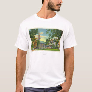 Außenansicht von St Mary Kathedrale T-Shirt