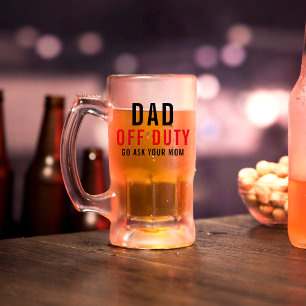 Außer Dienst Lustiger Vatertag-Bierkrug Mattglas Bierglas