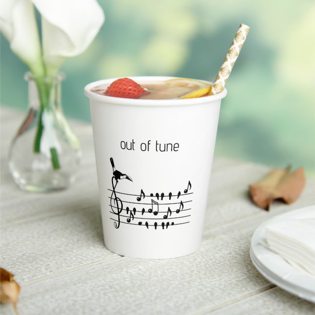 Außerhalb von Tune, Toucan verbinden Singvögel Pappbecher (In Situ)