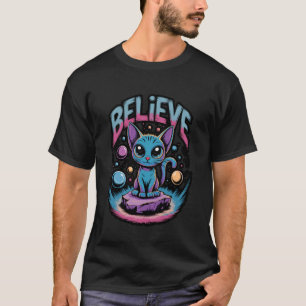 Außerirdische Katze Glauben UFO Raum Design T-Shirt