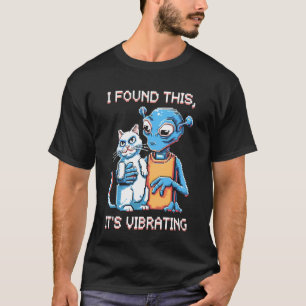 Außerirdische Katze Pixel Retro SciFi Humor 3 T-Shirt