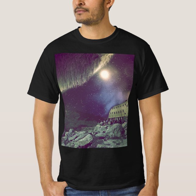 Außerirdische Raumstation T-Shirt (Vorderseite)