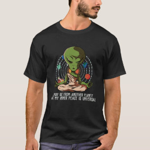 Außerirdische UFO meditierend Namaste Yoga T-Shirt