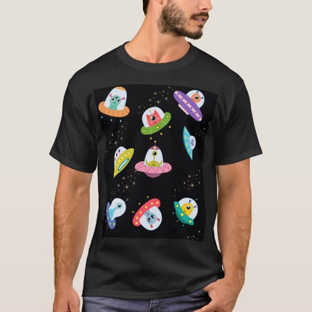 AUSSERIRDISCHEN AUF IHREM SCHIFF T-Shirt (Vorderseite)