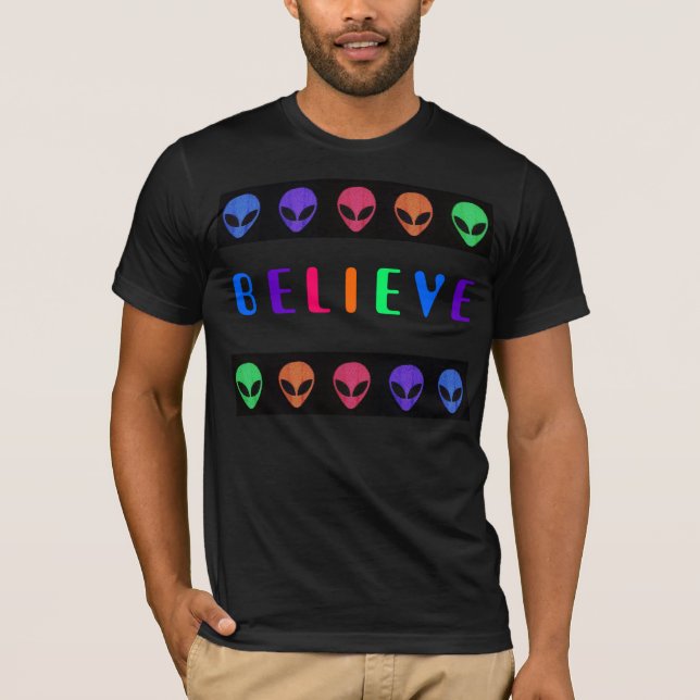 AUSSERIRDISCHEN BELIEVE - Multicolor Shirt (Vorderseite)