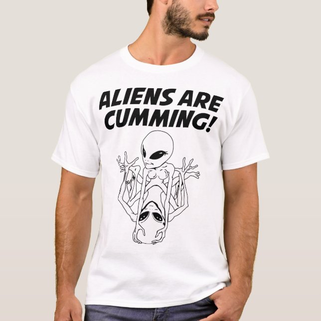 Außerirdischen sind das Cumming Funny Skelett T-Shirt (Vorderseite)