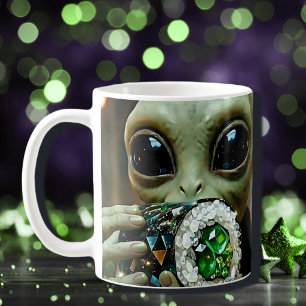 Außerirdischer Alien und kristalline Nahrung Kaffeetasse