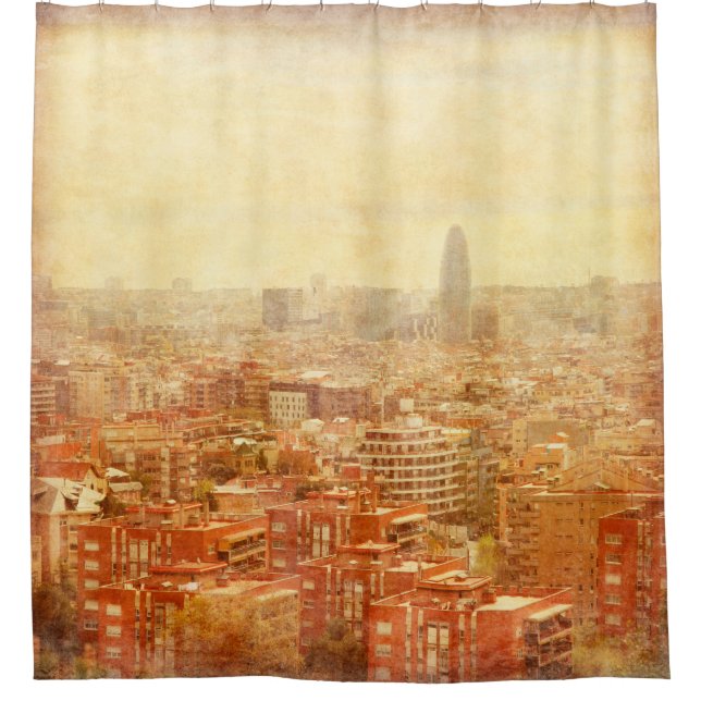 Aussicht auf Barcelona im Grunge und Retro-Stil. B Duschvorhang (Vorderseite)