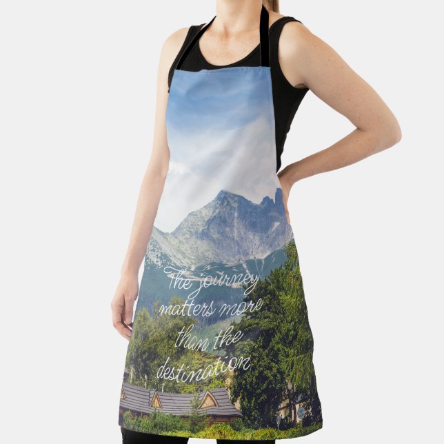 Aussicht auf Berge Schürze (InSitu)