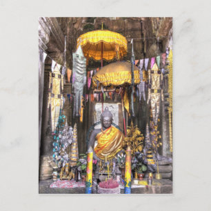 Aussicht auf das Altarbild im buddhistischen Tempe Postkarte