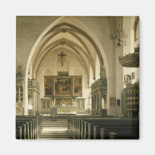 Aussicht auf das Innere der Kirche mit Magnet