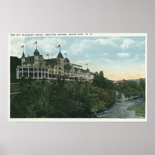 Aussicht auf den Berg Angenehmes Hotel # 2 Poster (Vorne)