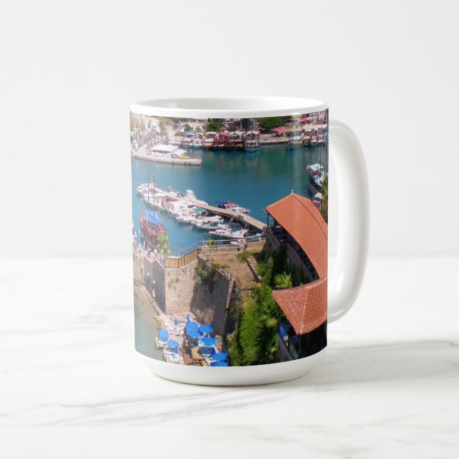 Aussicht auf den Hafen, Strand Mermerly in der Sta Kaffeetasse (VorderseiteRechts)