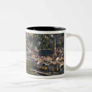 Aussicht auf die Alte Brucke oder die Alte Brücke Zweifarbige Tasse