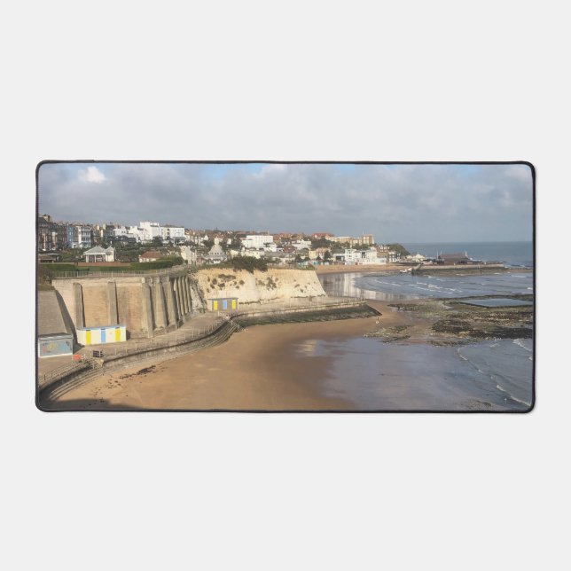 Aussicht auf die Küste am Broadstairs, Thanet, in  Schreibtischunterlage (Vorderseite)