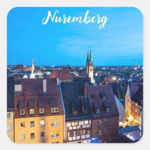 Aussicht auf die Nürnberger Altstadt in der Nacht Quadratischer Aufkleber