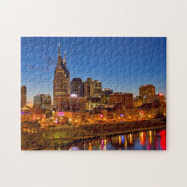 Aussicht auf die Skyline der Stadt bei Nacht Puzzle (Horizontal)
