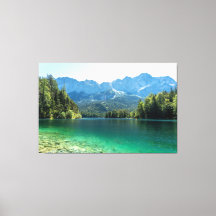 Aussicht auf die Zugspitze und den Eibsee Bayern