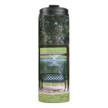 Aussicht auf einen kleinen See