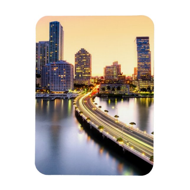 Aussicht auf Mandarin Oriental Miami mit Spiegelbi Magnet (Vertikal)