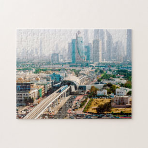 Aussicht auf Metrolinie und Wolkenkratzer Puzzle