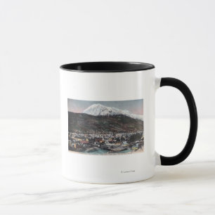 Aussicht auf Stadt und Berg DeweySkagway, AK Tasse