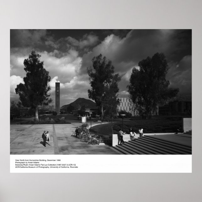 Aussicht vom Gebäude der Geisteswissenschaften, 19 Poster (Vorne)