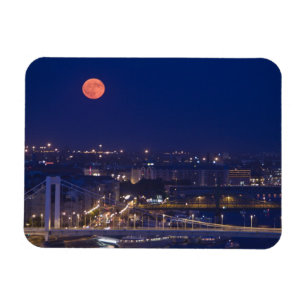 Aussicht von der Fischereizone neben Matyas Magnet