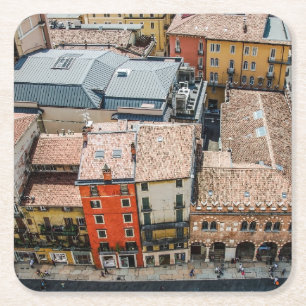 Aussicht von oben auf die bunten Fassaden der Gebä Rechteckiger Pappuntersetzer