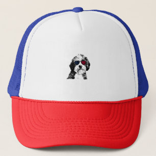 Aussiedoodle Dog 4. Juli USA Flagge Truckerkappe