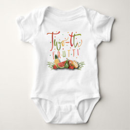 AUSSTATTUNG | Two-tti Frutti des TUTU-ONSIE Baby Strampler