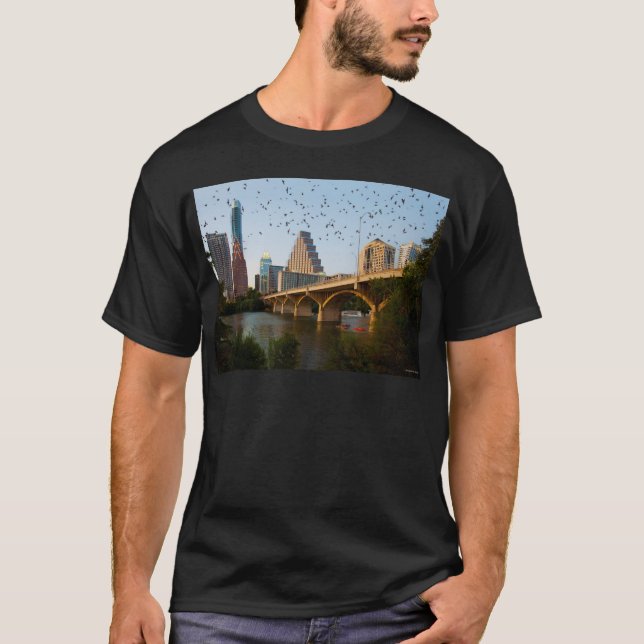 Austin, Texas mit Fledermäuse T-Shirt (Vorderseite)