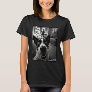 Australian-Cattle-Dog erwischt Santa auf der Kamer T-Shirt
