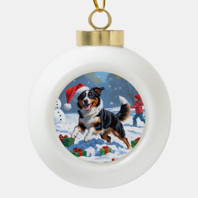 Australian Kelpie Christmas Festive Snow Scene Keramik Kugel-Ornament (Vorderseite)