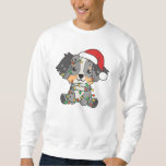Australian Shepherd Christmas Winter Animals Sweatshirt<br><div class="desc">Der Australische Schäferhund zu Weihnachten mit Feenlicht. Hübsche Tiere mit Geschenken und Schnee für den Urlaub. Ein süßes Weihnachtsgrüßen. Hunde sind niedliche Tiere und perfekt zu Weihnachten.</div>