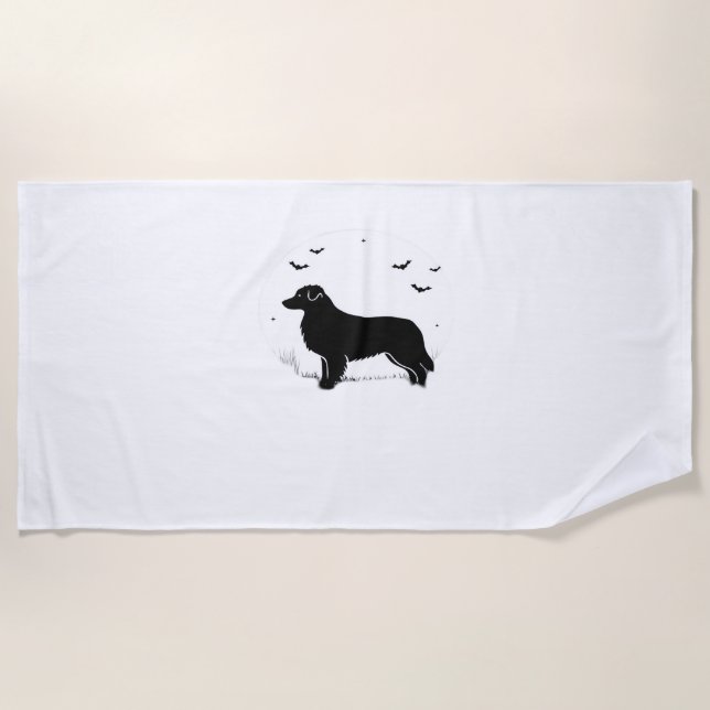 Australian Shepherd Dog - Halloween Moon Silhouett Strandtuch (Vorderseite)