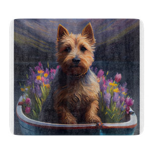 Australian Terrier auf dem Paddel: Ein landschaftl Schneidebrett