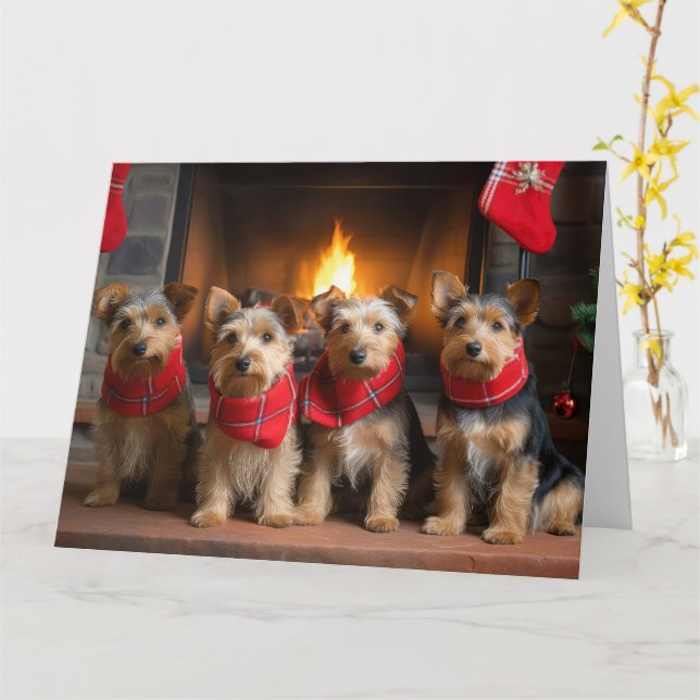Australian Terrier by Fireplace Christmas Karte (Gelbe Blume)