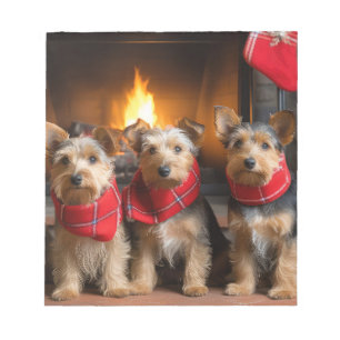 Australian Terrier by Fireplace Christmas Notizblock