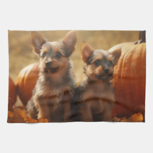 Australian Terrier Welpe Herbstvergnügen Kürbis Geschirrtuch
