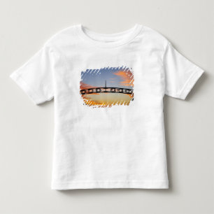 Australien, Queensland, Gold Coast, Sonnenaufgang, Kleinkind T-shirt