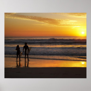 Australien, Queensland, Gold Coast, Surfer bei Poster