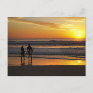Australien, Queensland, Gold Coast, Surfer bei Postkarte
