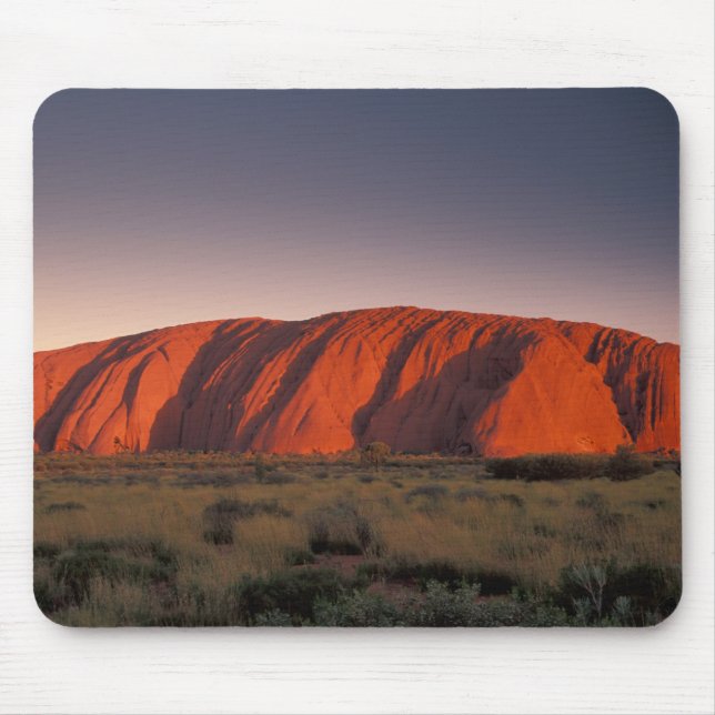 Australien, Uluru-Nationalpark. Uluru oder Mousepad (Vorne)