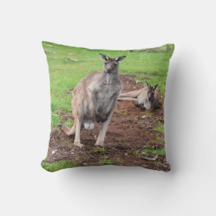 Australier Male Buck Kangaroo, Throw Cushion. Kissen